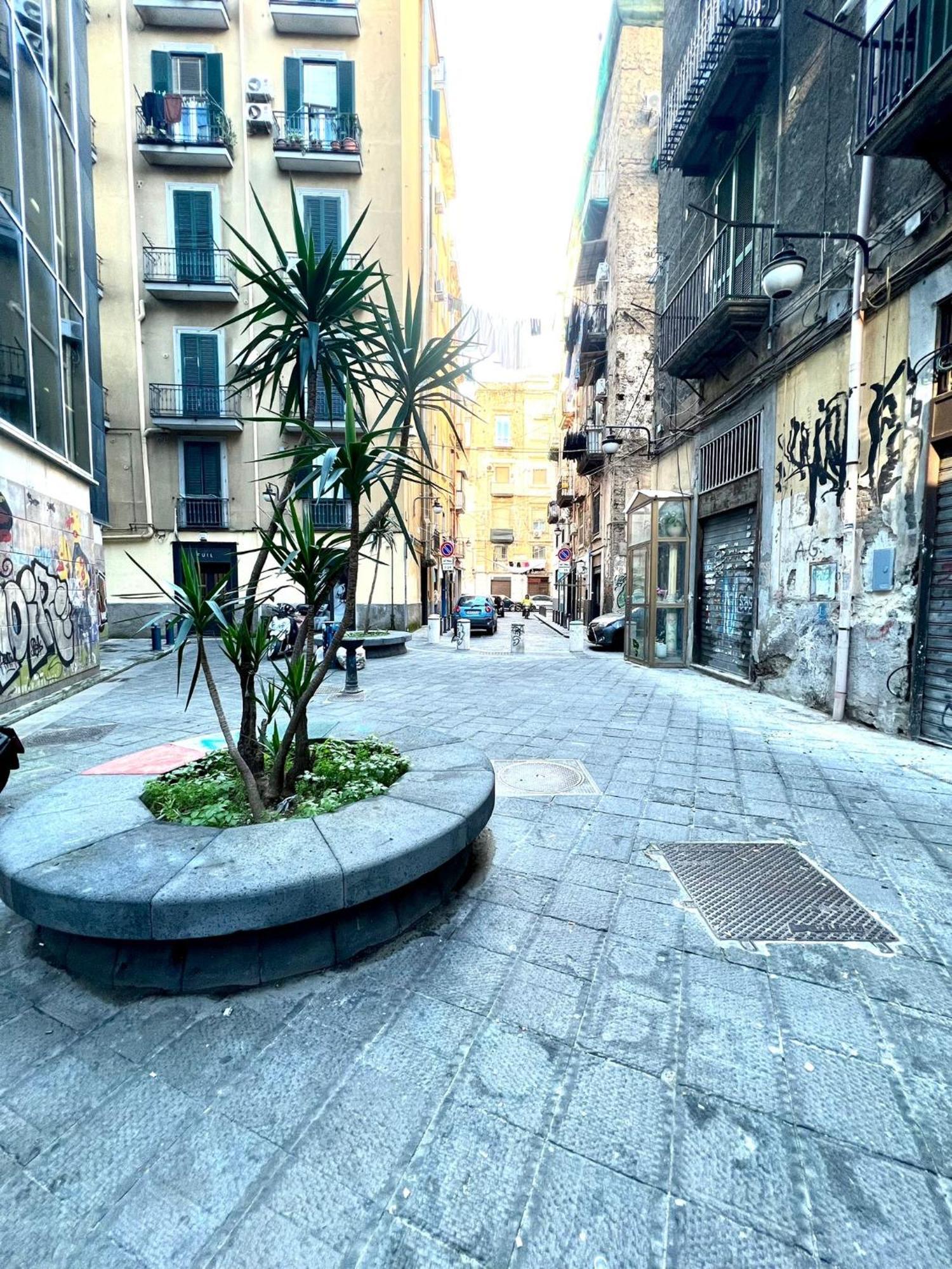 Appartement Loft In Borgo à Naples Extérieur photo