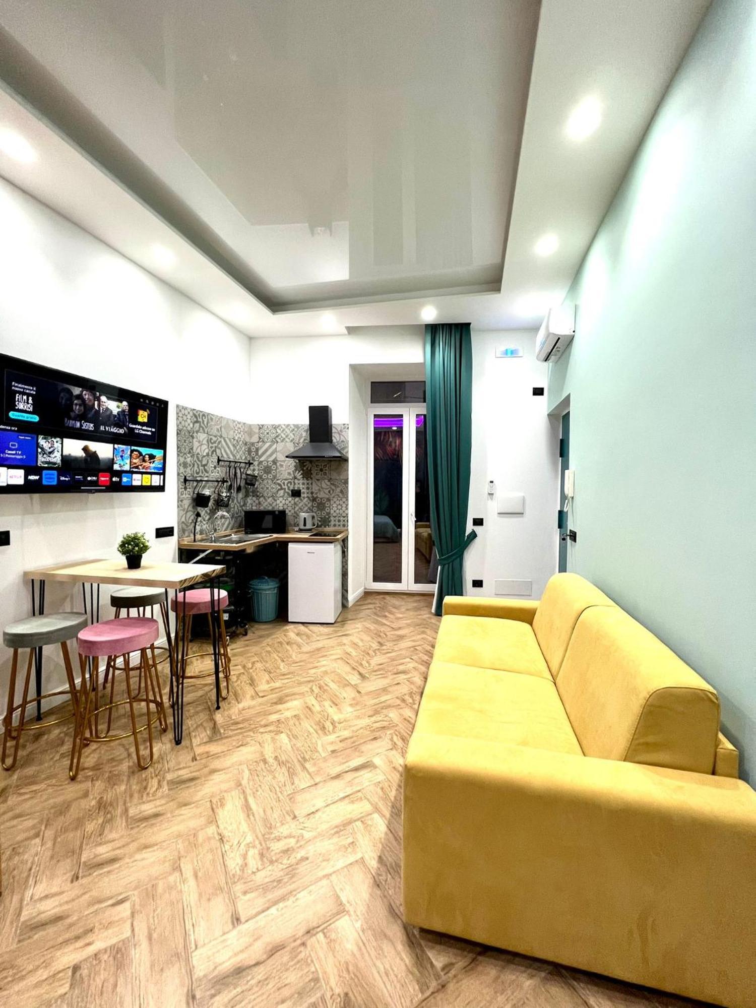Appartement Loft In Borgo à Naples Extérieur photo